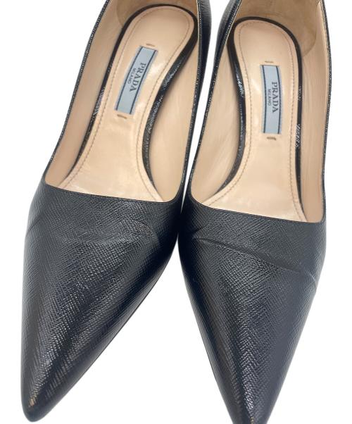 PRADA（プラダ）PRADA (プラダ) ポインテッドトゥパンプス サフィアーノ ハイヒール ブラック サイズ:SIZE 35 1/2の古着・服飾アイテム