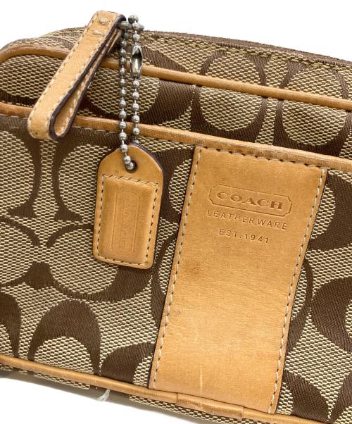 COACH（コーチ）COACH (コーチ) コスメポーチ ベージュの古着・服飾アイテム