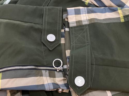 GRAPHISTE MAN.G（グラフィスト マンジー）GRAPHISTE MAN.G (グラフィスト マンジー) トレンチコート グリーン サイズ:SIZE Freeの古着・服飾アイテム