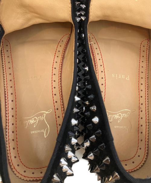 Christian Louboutin（クリスチャン・ルブタン）Christian Louboutin (クリスチャン・ルブタン) ROLLERBOY SPIKES ブラック サイズ:SIZE 40の古着・服飾アイテム