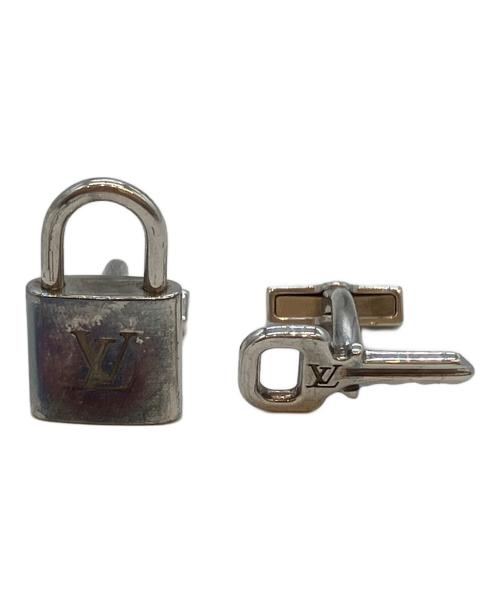 LOUIS VUITTON（ルイ ヴィトン）LOUIS VUITTON (ルイ ヴィトン) シルバーカフス シルバー サイズ:（記載なし）の古着・服飾アイテム