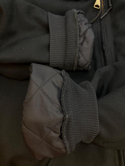 CarHartt（カーハート）CarHartt (カーハート) アクティブジャケット 中綿ジャケット ブラック サイズ:SIZE Mの古着・服飾アイテム