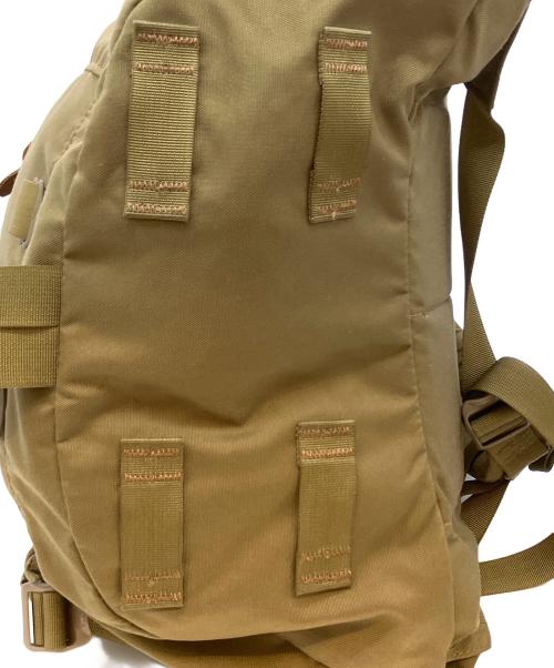 GREGORY（グレゴリー）GREGORY (グレゴリー) BEAMS PLUS (ビームスプラス) 別注 DAYPACK リュック ベージュの古着・服飾アイテム