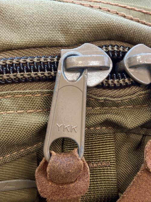 GREGORY（グレゴリー）GREGORY (グレゴリー) BEAMS PLUS (ビームスプラス) 別注 DAYPACK リュック ベージュの古着・服飾アイテム