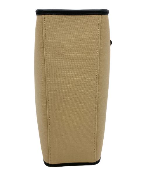 GIANNI CHIARINI（ジャンニ キアリーニ）GIANNI CHIARINI (ジャンニ キアリーニ) トートバッグ ベージュ×ブラックの古着・服飾アイテム
