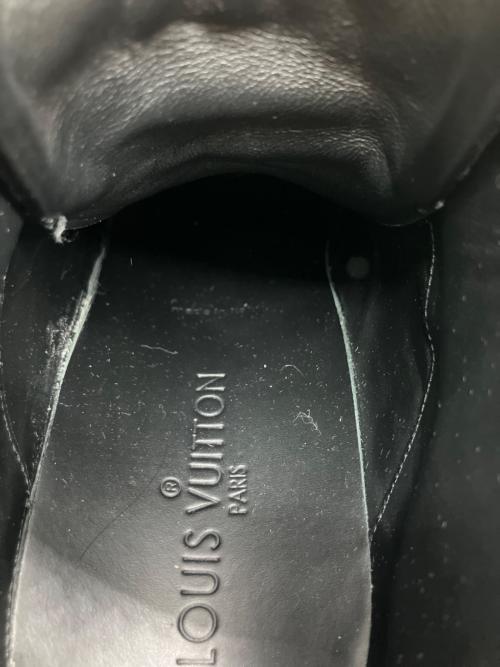LOUIS VUITTON（ルイ ヴィトン）LOUIS VUITTON (ルイ ヴィトン) モノグラム MILLENIUM WEDGE　ハイカットスニーカー ブラック サイズ:SIZE 38 1/2の古着・服飾アイテム