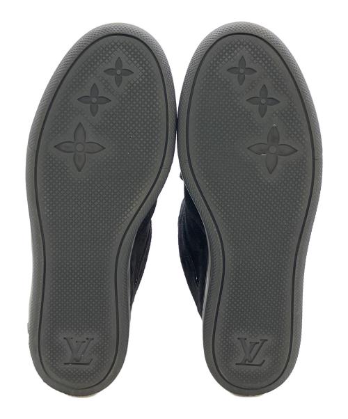LOUIS VUITTON（ルイ ヴィトン）LOUIS VUITTON (ルイ ヴィトン) モノグラム MILLENIUM WEDGE　ハイカットスニーカー ブラック サイズ:SIZE 38 1/2の古着・服飾アイテム