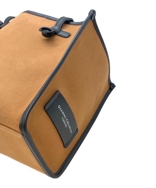 GIANNI CHIARINI（ジャンニ キアリーニ）GIANNI CHIARINI (ジャンニ キアリーニ) トートバッグ ブラウン×ブラックの古着・服飾アイテム