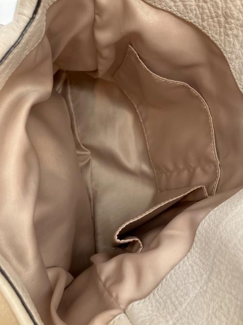 COACH（コーチ）COACH (コーチ) マディソン レザー スモール フィービー ホワイトの古着・服飾アイテム