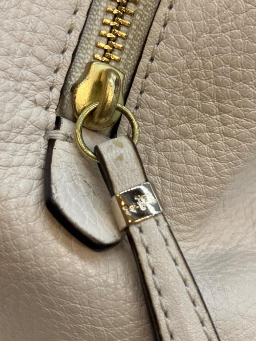 COACH（コーチ）COACH (コーチ) マディソン レザー スモール フィービー ホワイトの古着・服飾アイテム