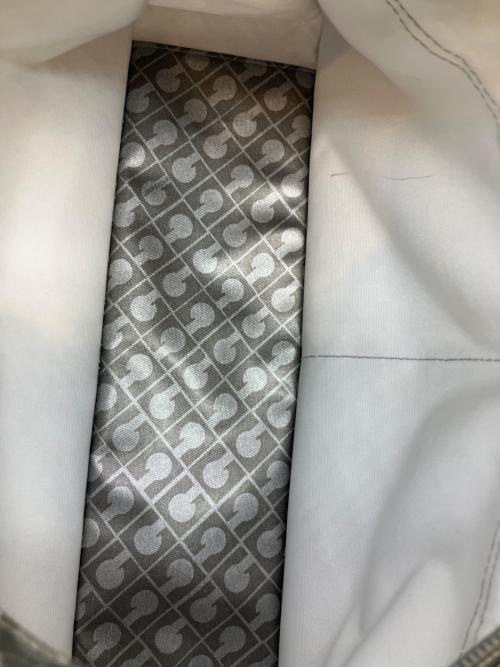 GHERARDINI（ゲラルディーニ）GHERARDINI (ゲラルディーニ) ショルダーバッグ シルバーの古着・服飾アイテム