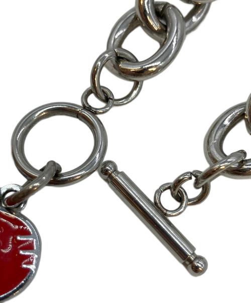 HUMAN MADE（ヒューマンメイド）HUMAN MADE (ヒューマンメイド) Girl Dont cly チェーンブレスレット シルバー×レッドの古着・服飾アイテム