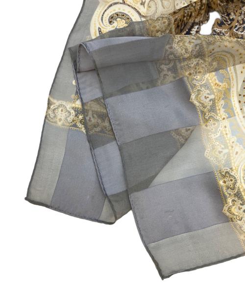 Yves Saint Laurent（イヴサンローラン）Yves Saint Laurent (イヴサンローラン) シルクスカーフ ライトグレー×ネイビーの古着・服飾アイテム