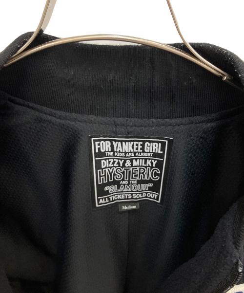 Hysteric Glamour（ヒステリックグラマー）Hysteric Glamour (ヒステリックグラマー) HYSTERIC WORLDワッペン ジャンパー ブラック サイズ:SIZE Mの古着・服飾アイテム