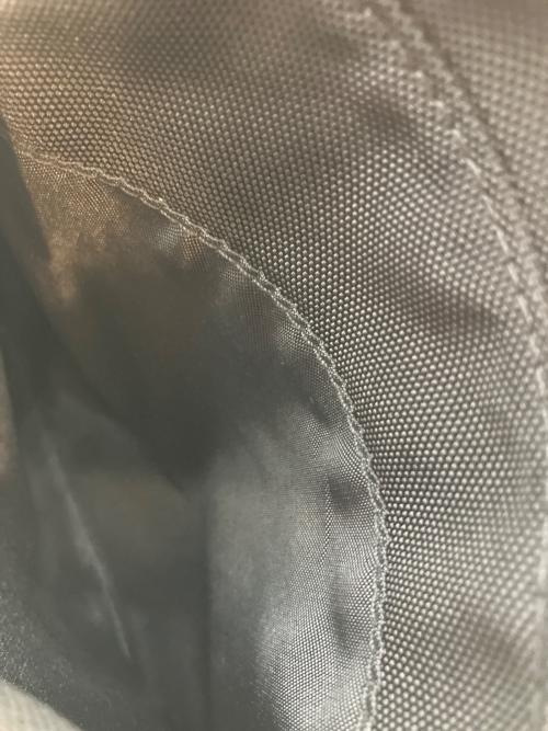 THE NORTH FACE（ザ ノース フェイス）THE NORTH FACE (ザ ノース フェイス) ピレネーショルダーL ショルダーバッグ ブラックの古着・服飾アイテム