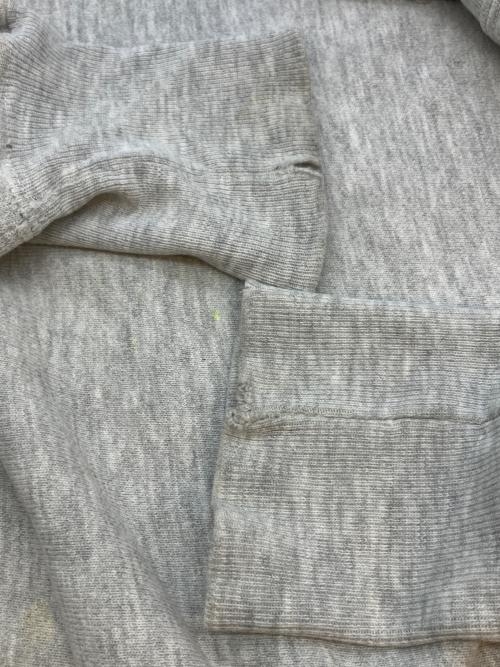 Champion（チャンピオン）Champion (チャンピオン) REVERSE WEAVE スウェット グレー サイズ:SIZE Mの古着・服飾アイテム