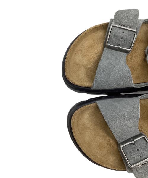 BIRKENSTOCK（ビルケンシュトック）BIRKENSTOCK (ビルケンシュトック) パピリオ アリゾナ サンダル グレー サイズ:SIZE 24cmの古着・服飾アイテム