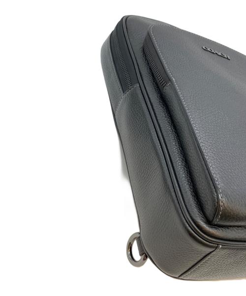 COACH（コーチ）COACH (コーチ) イーサンパック ボディバッグ ブラックの古着・服飾アイテム