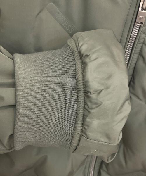 GUESS（ゲス）GUESS (ゲス) ダウンジャケット オリーブ サイズ:SIZE Lの古着・服飾アイテム