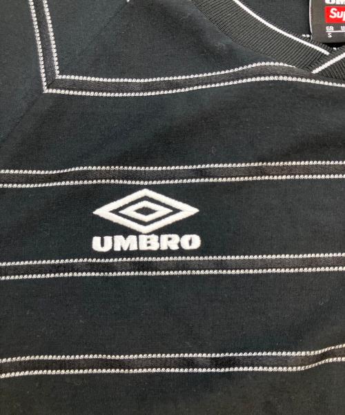 UMBRO（アンブロ）UMBRO (アンブロ) Supreme (シュプリーム) 半袖カットソー ブラック×ホワイト サイズ:SIZE Mの古着・服飾アイテム