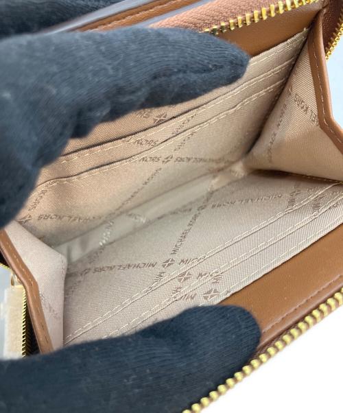 MICHAEL KORS（マイケルコース）MICHAEL KORS (マイケルコース) 2つ折り財布 ブラウン 未使用品の古着・服飾アイテム