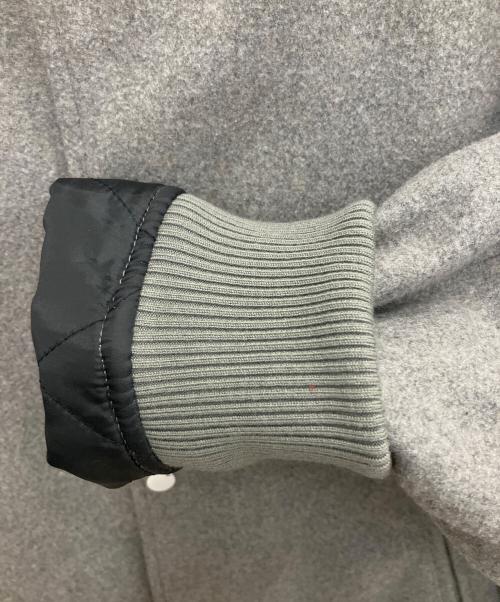 Champion（チャンピオン）Champion (チャンピオン) アワードジャケット グレー サイズ:SIZE Mの古着・服飾アイテム