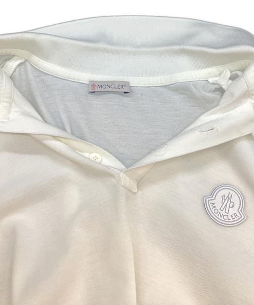 MONCLER（モンクレール）MONCLER (モンクレール) MAGLIA POLO MANICA CORTA ポロシャツ ホワイト サイズ:SIZE XSの古着・服飾アイテム