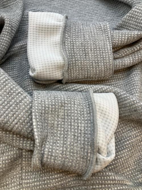 THE NORTH FACE（ザ ノース フェイス）THE NORTH FACE (ザ ノース フェイス) テックワッフルクルー スウェット グレー サイズ:SIZE Lの古着・服飾アイテム