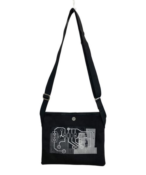 C.E（シーイー）C.E (シーイー) BEAMS (ビームス) HARD SMALL POCKET BAG ショルダーバッグ ブラックの古着・服飾アイテム