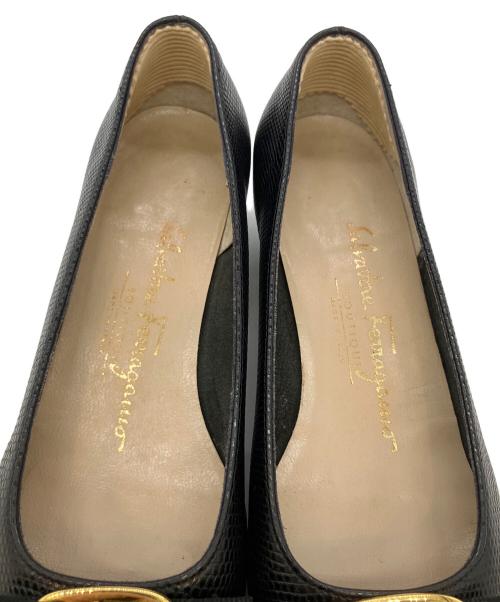 Salvatore Ferragamo（サルヴァトーレ フェラガモ）Salvatore Ferragamo (サルヴァトーレ フェラガモ) パンプス ブラック サイズ:5 1/1Cの古着・服飾アイテム