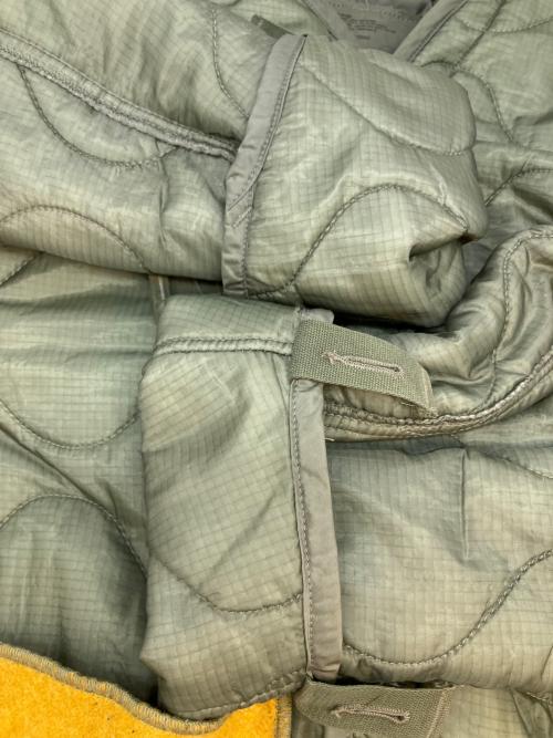 charcoal（チャコール）Charcoal (チャコール) M-65キルティングライナージャケット ミリタリージャケット グリーン サイズ:SIZE Lの古着・服飾アイテム