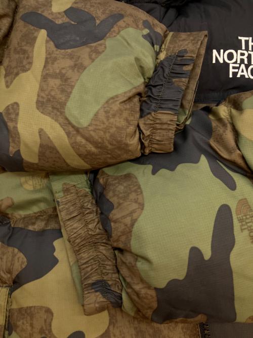 THE NORTH FACE（ザ ノース フェイス）THE NORTH FACE (ザ ノース フェイス) NUPTSE JACKET ダウンジャケット グリーン×ブラック サイズ:SIZE Mの古着・服飾アイテム