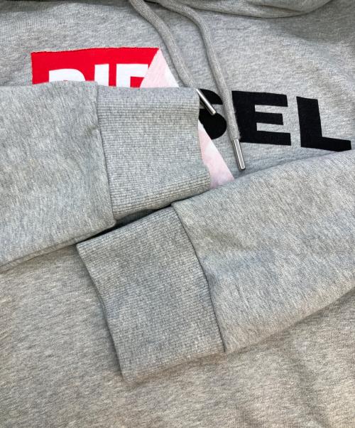 DIESEL（ディーゼル）DIESEL (ディーゼル) パーカー グレー サイズ:SIZE Lの古着・服飾アイテム