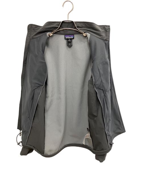 Patagonia（パタゴニア）Patagonia (パタゴニア) Adze Hybrid Jacket グレー サイズ:SIZE XSの古着・服飾アイテム