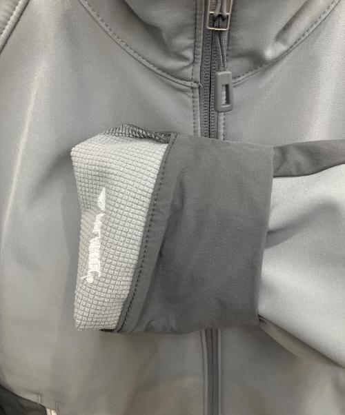 Patagonia（パタゴニア）Patagonia (パタゴニア) Adze Hybrid Jacket グレー サイズ:SIZE XSの古着・服飾アイテム