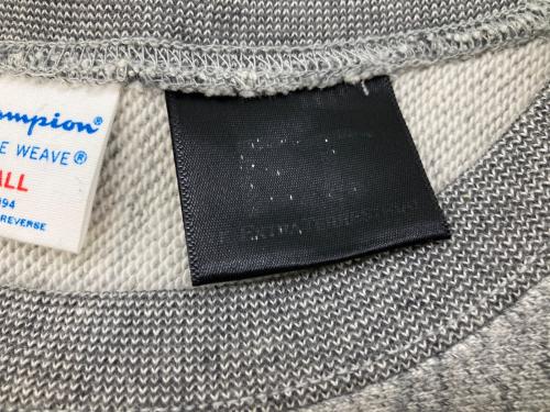 Champion REVERSE WEAVE（チャンピオン リバース ウィーブ）Champion REVERSE WEAVE (チャンピオン リバース ウィーブ) E.T. (イーティー) ロゴスウェット グレー サイズ:SIZE Sの古着・服飾アイテム
