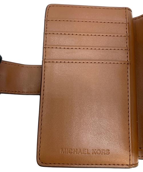 MICHAEL KORS（マイケルコース）MICHAEL KORS (マイケルコース) 2つ折り財布 アイボリーの古着・服飾アイテム