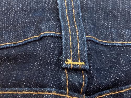 TRUE RELIGION（トゥルー レリジョン）TRUE RELIGION (トゥルー レリジョン) ブーツカットジーンズ インディゴ サイズ:SIZE 63.5cm (W25)の古着・服飾アイテム