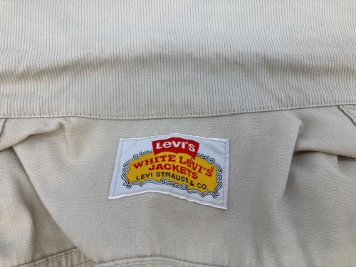 LEVI'S（リーバイス）LEVI'S (リーバイス) ホワイトリーバイスジャケット デニムジャケット アイボリー サイズ:SIZE 40インチの古着・服飾アイテム