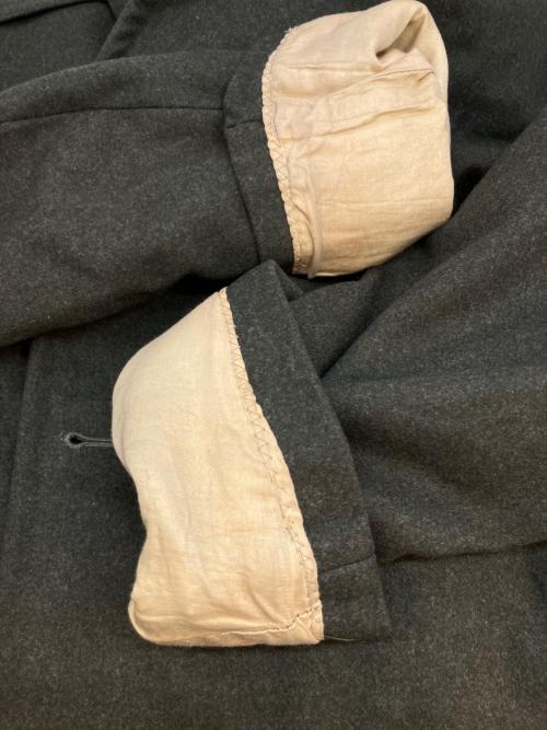 USMC（ユーエスエムシー）USMC (ユーエスエムシー) ミリタリーコート　ミリタリージャケット グリーン サイズ:SIZE S-1の古着・服飾アイテム