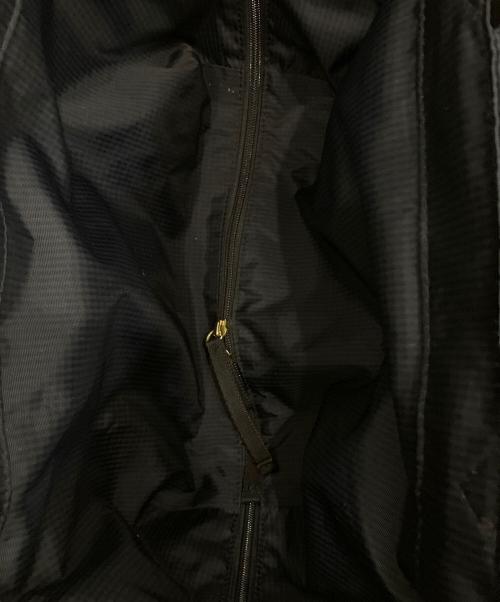SWANY（スワニー）SWANY (スワニー) キャリーバッグ ブラック×ゴールドの古着・服飾アイテム