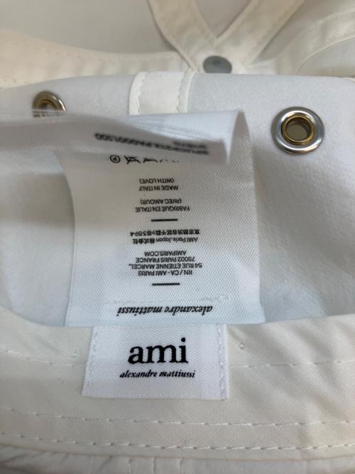 AMI PARIS（アミ パリス）AMI PARIS (アミ パリス) キャップ ホワイトの古着・服飾アイテム