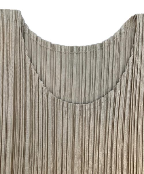 PLEATS PLEASE（プリーツプリーズ）PLEATS PLEASE (プリーツプリーズ) 長袖カットソー ベージュ サイズ:SIZE 4の古着・服飾アイテム