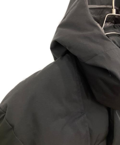 UNIQLO+J（ユニクロ プラスジェイ）UNIQLO+J (ユニクロ プラスジェイ) ダウンジャケット ブラック サイズ:SIZE Mの古着・服飾アイテム