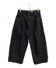 LEVI'S（リーバイス）の古着「ワイドプリーツ CROP ジーンズ」｜ブラック
