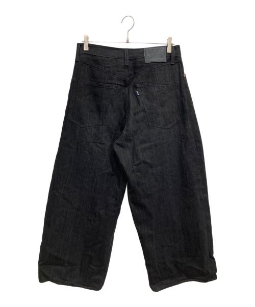 LEVI'S（リーバイス）LEVI'S (リーバイス) ワイドプリーツ CROP ジーンズ ブラック サイズ:W31L28の古着・服飾アイテム