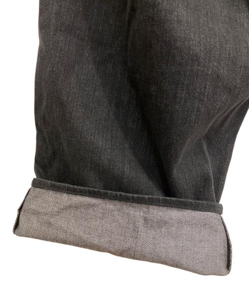LEVI'S（リーバイス）LEVI'S (リーバイス) ワイドプリーツ CROP ジーンズ ブラック サイズ:W31L28の古着・服飾アイテム