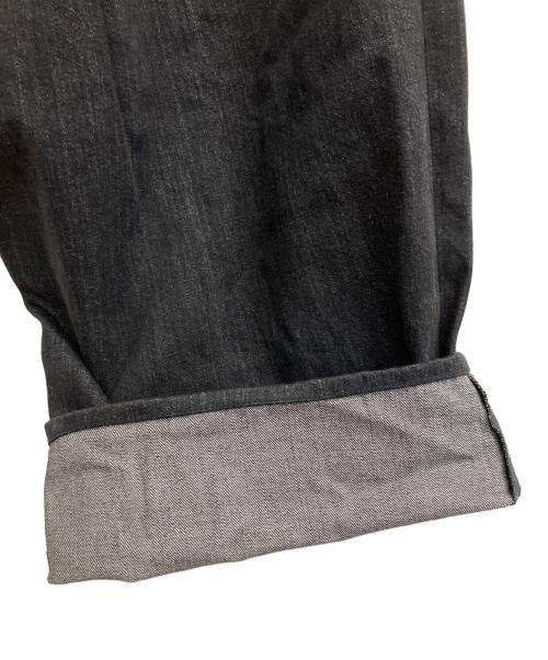 LEVI'S（リーバイス）LEVI'S (リーバイス) ワイドプリーツ CROP ジーンズ ブラック サイズ:W31L28の古着・服飾アイテム