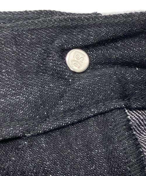 LEVI'S（リーバイス）LEVI'S (リーバイス) ワイドプリーツ CROP ジーンズ ブラック サイズ:W31L28の古着・服飾アイテム
