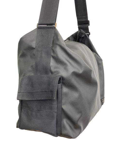 PORTER（ポーター）PORTER (ポーター) PRISM　SHOULDER BAG ブラックの古着・服飾アイテム